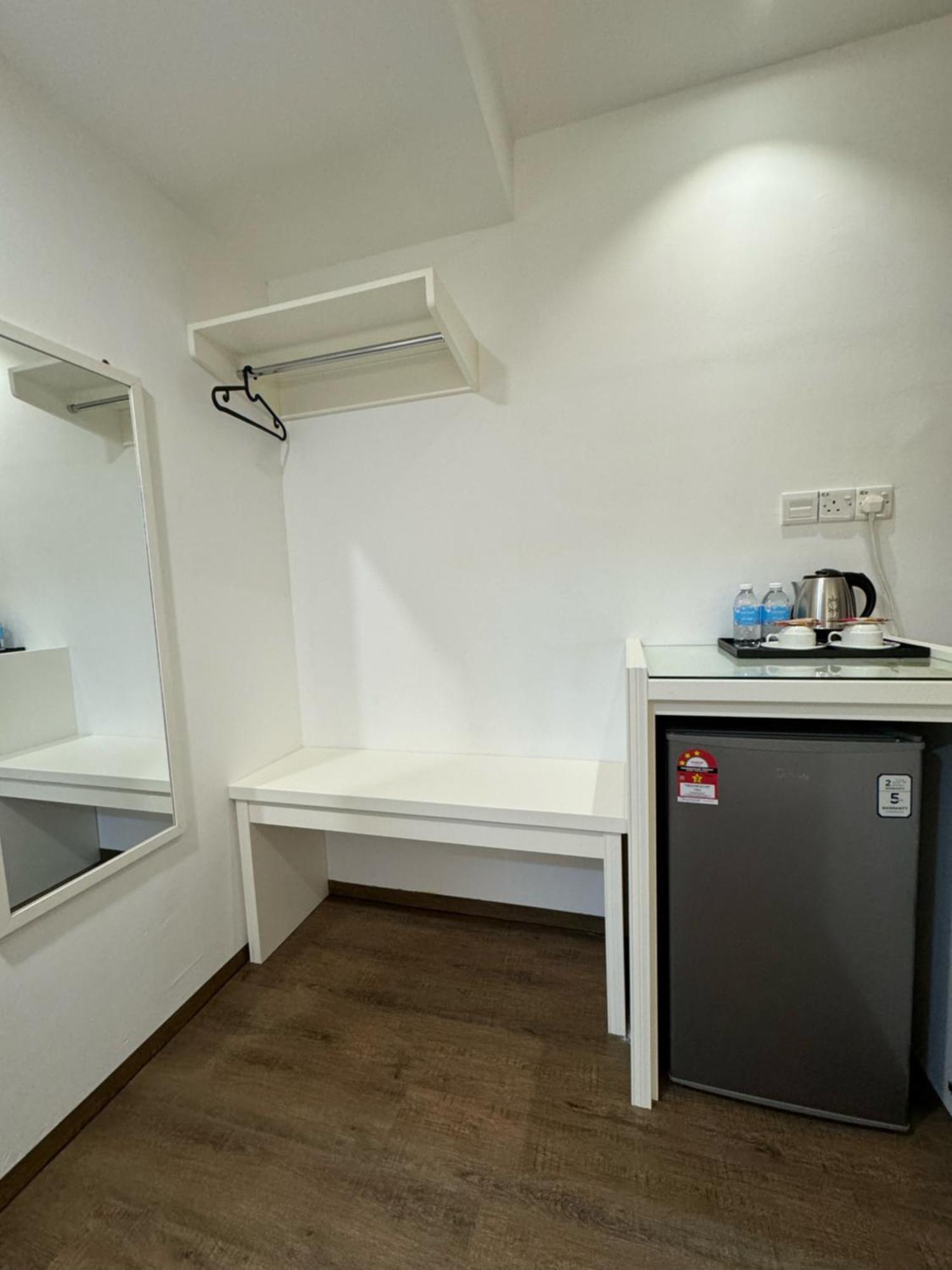 52 The Grace Hotel Muar Exterior photo